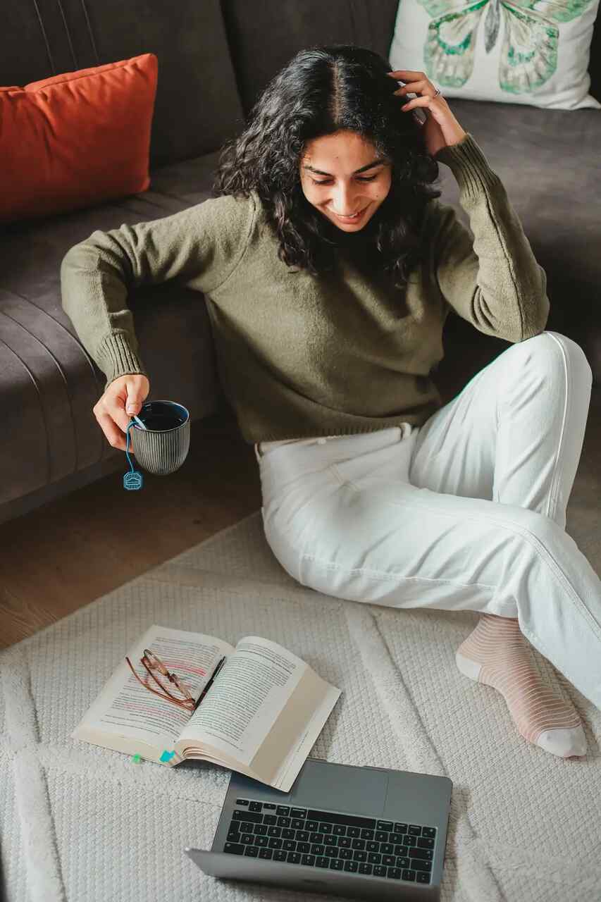 Dodging the Property Management Traps: 10 Warning Signs to Watch Out For