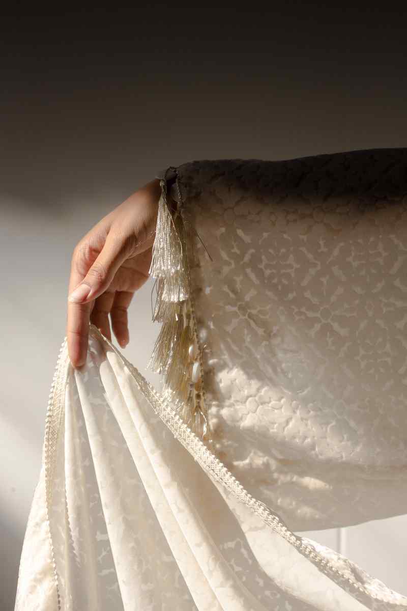 Can You Host a Wedding at an Airbnb: A Guide for Hosts and Guests