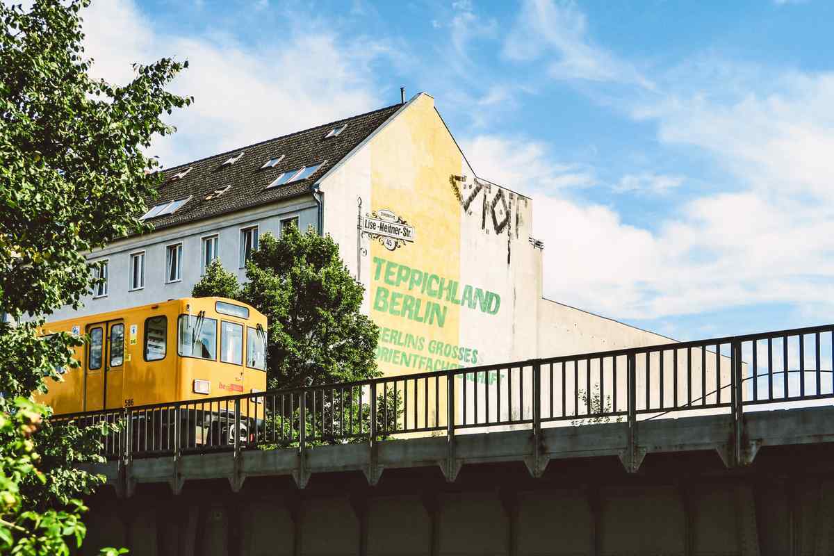 Expanding Your Airbnb Hosting Team: A Step-by-Step Guide to Adding a Co-Host