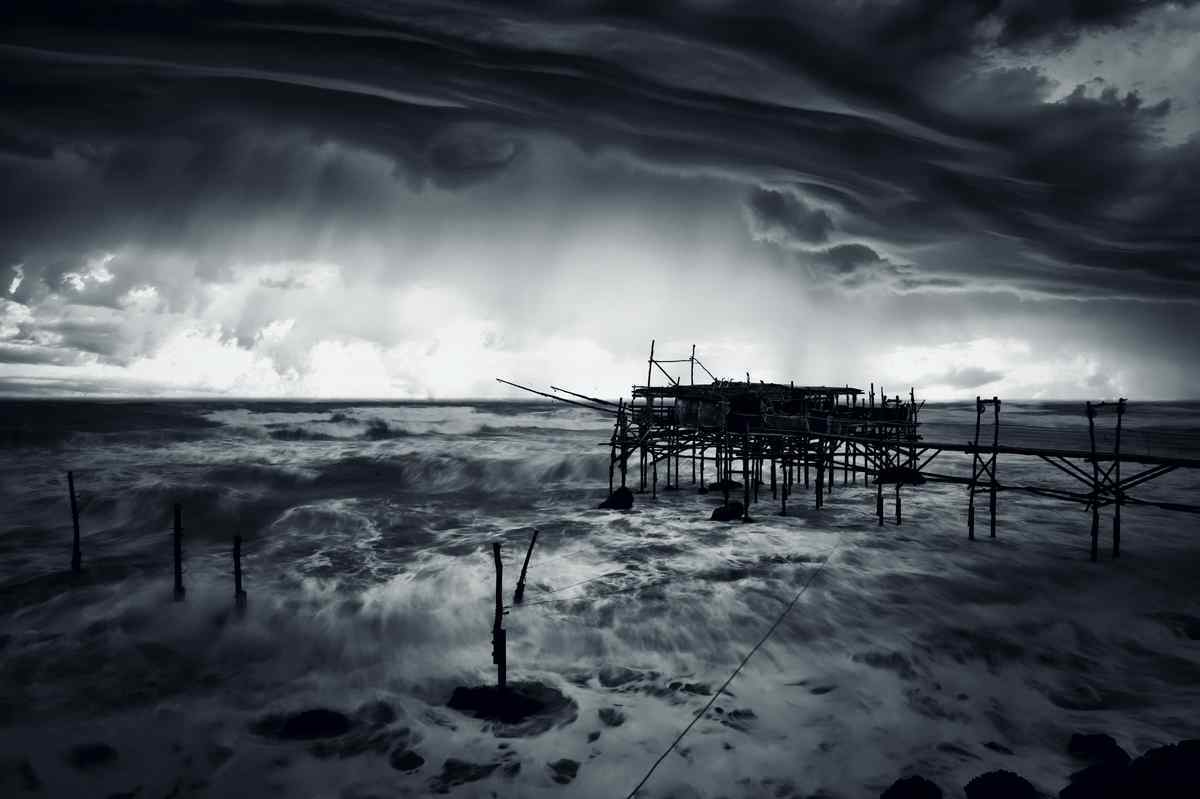 Best Short Term Rental Hosting: Choosing the Right Platform for Your Needs