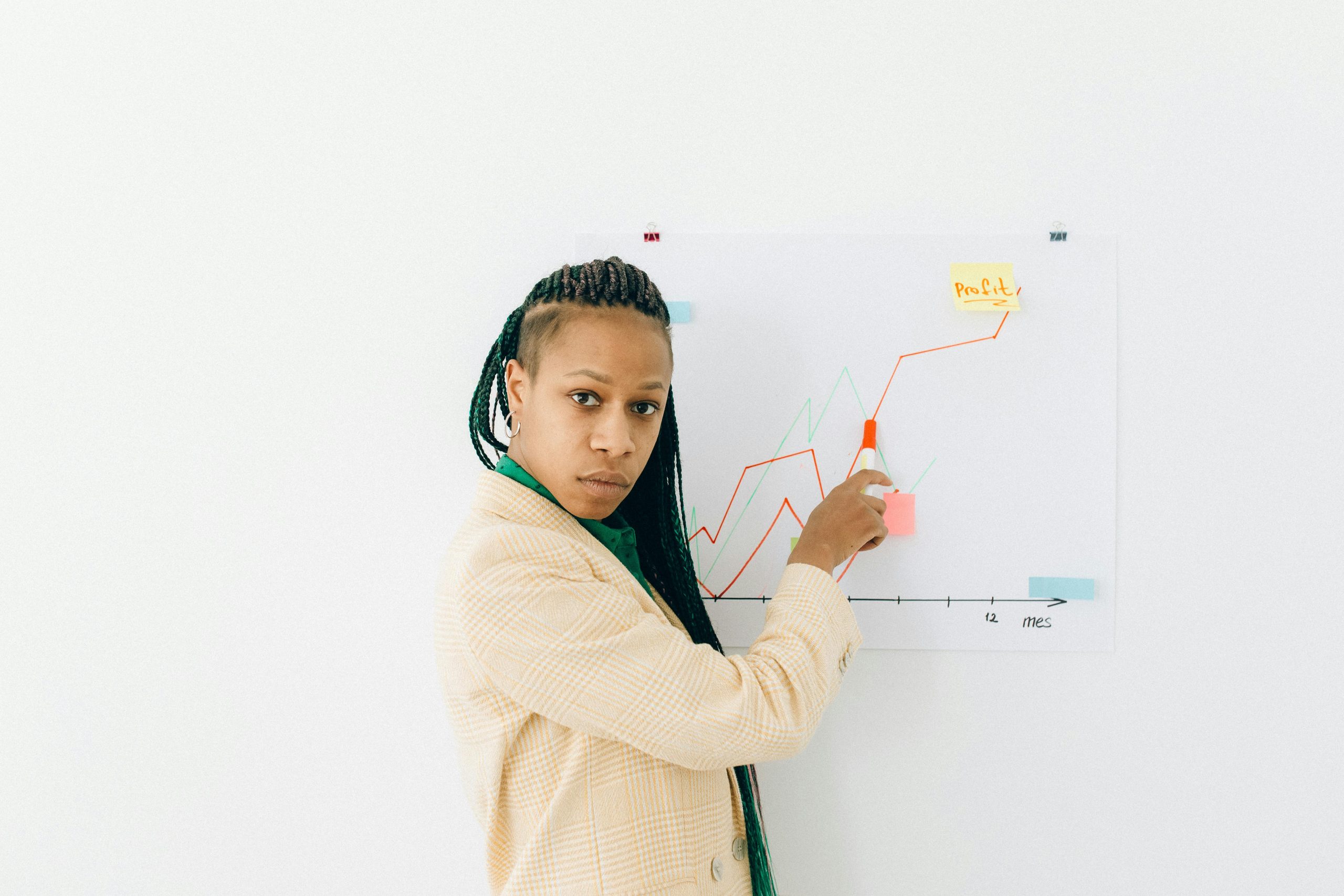 Airbnb: Growth Slows Amid Economic Headwinds