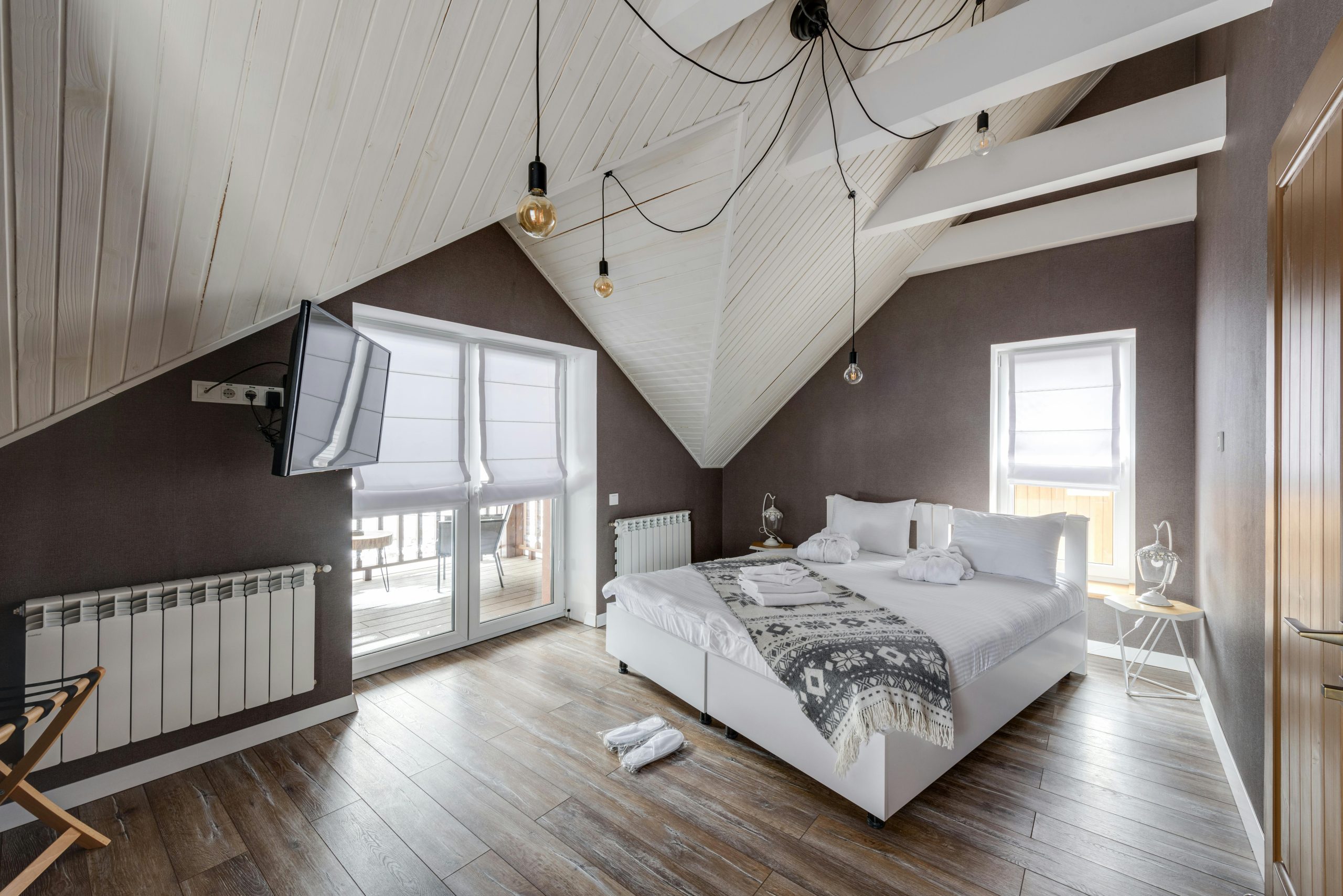 unregistered Airbnb Indianapolis apartment – Everyth…