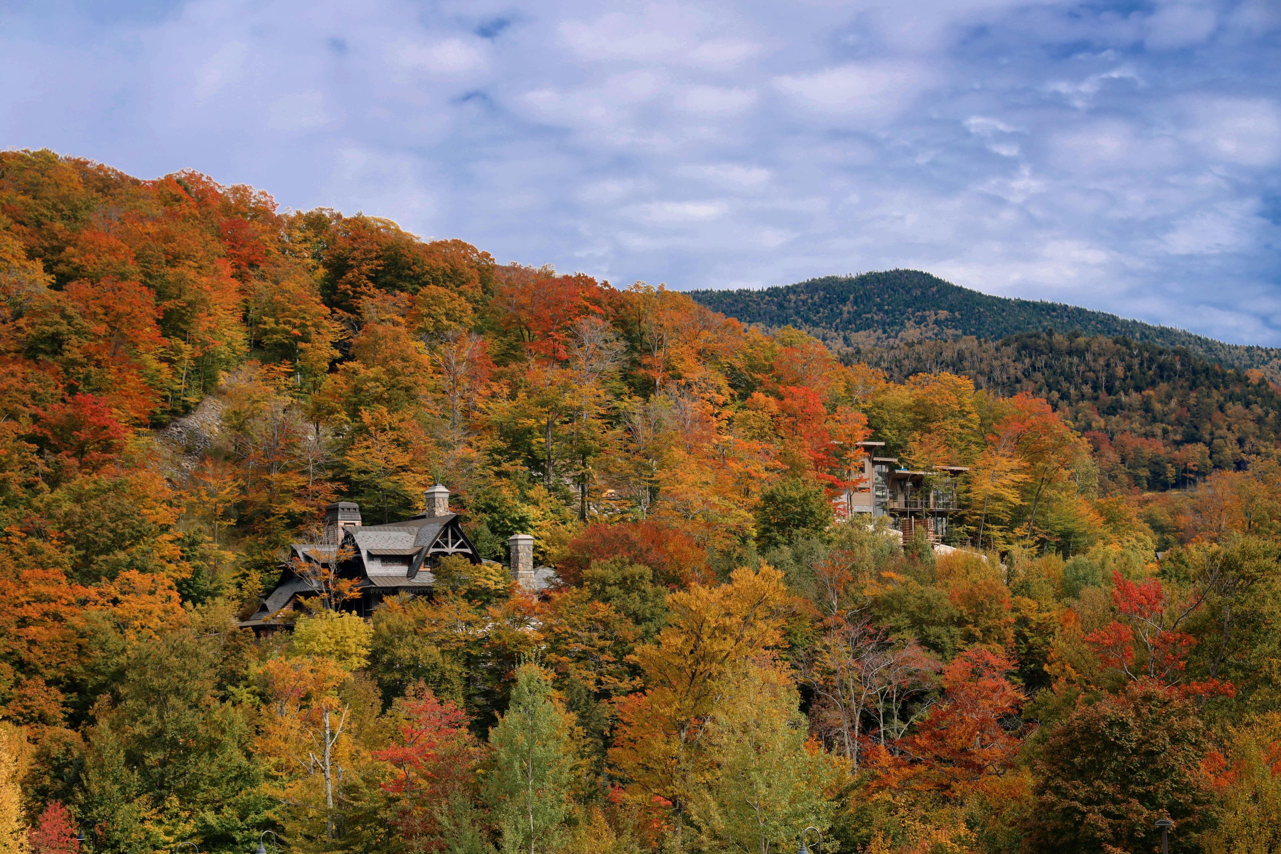 Vermont fall foliage Airbnb: Complete Guide [2025]