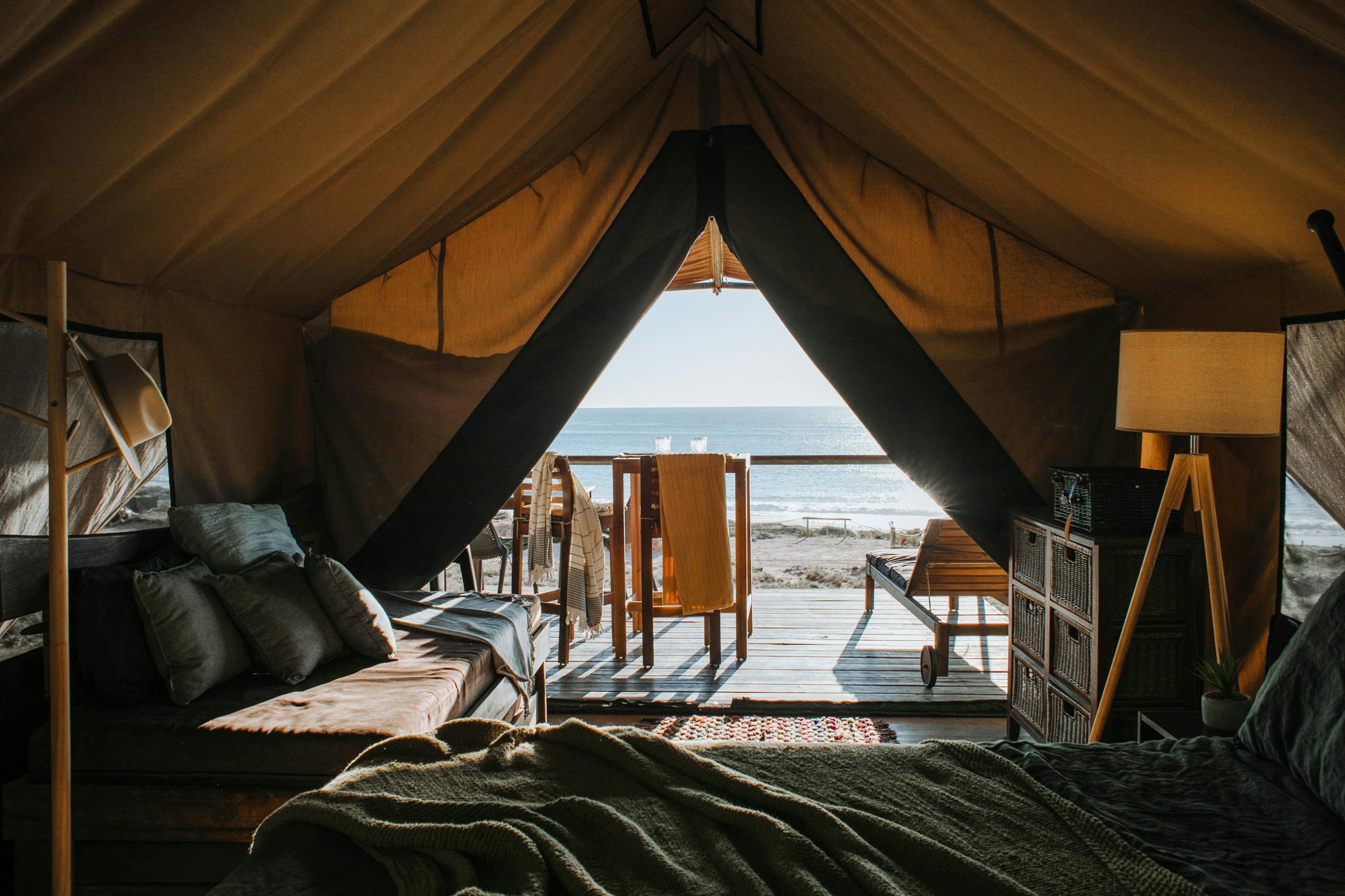 Best glamping expeditions booking platforms Explaine…